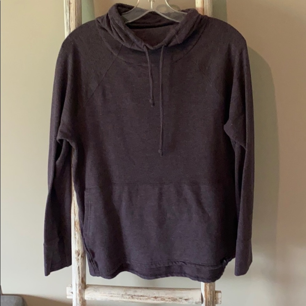 Northface sweatshirt